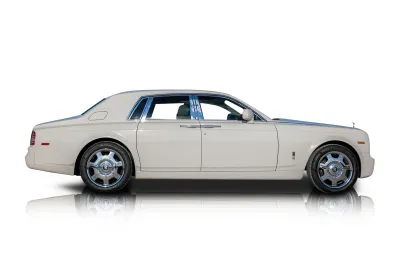 Passenger side photo of 2012 Rolls-Royce Phantom