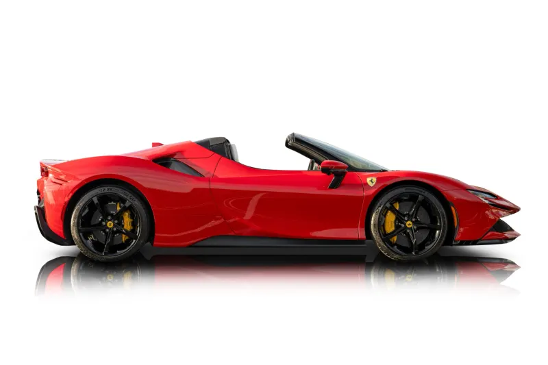 An incredible side shot photo of aFerrari SF90 that you should buy.