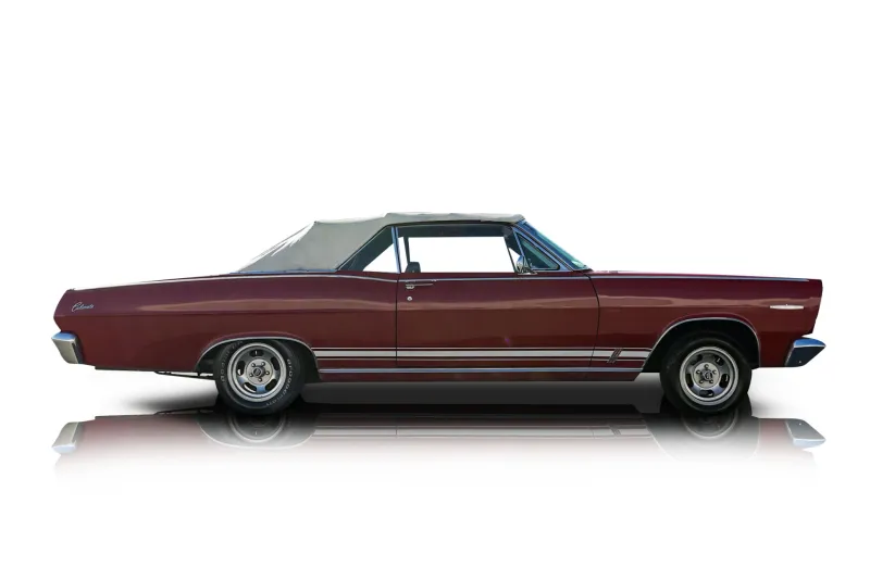 An incredible side shot photo of aMercury Comet that you should buy.