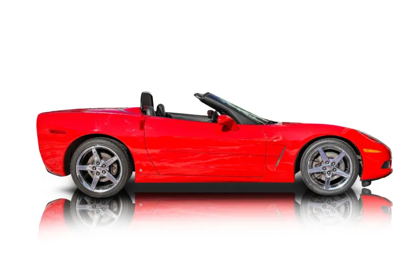 An incredible side shot photo of aChevrolet Corvette that you should buy.