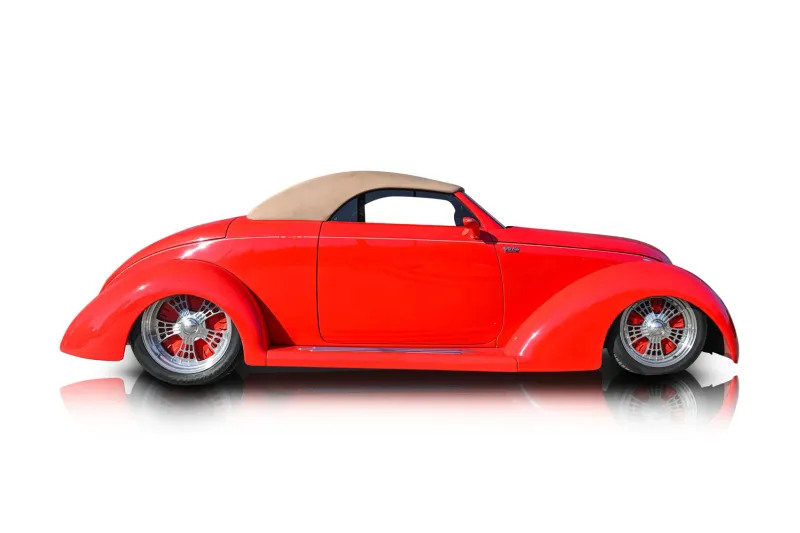 An incredible side shot photo of aFord Deluxe that you should buy.