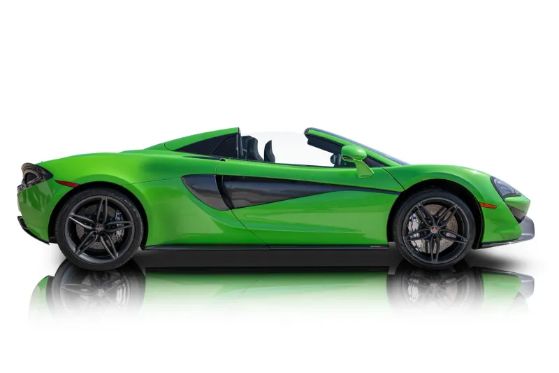 An incredible side shot photo of aMcLaren 570S that you should buy.