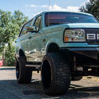 1993 Ford Bronco Eddie Bauer Restomod for sale