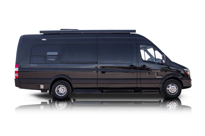 An incredible side shot photo of aMercedes-Benz Sprinter 3500 that you should buy.