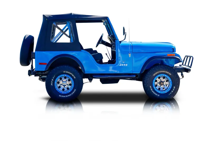 An incredible side shot photo of aJeep CJ-5 that you should buy.