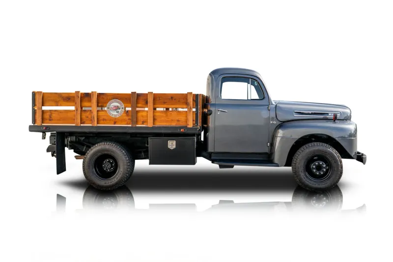 An incredible side shot photo of aFord F-5 that you should buy.