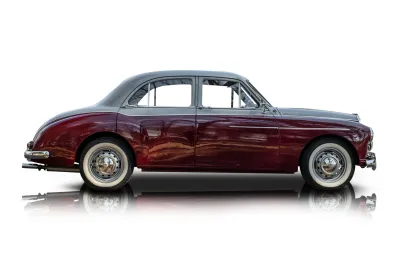Passenger side photo of 1957 MG Magnette