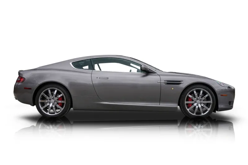 An incredible side shot photo of aAston Martin DB9 that you should buy.