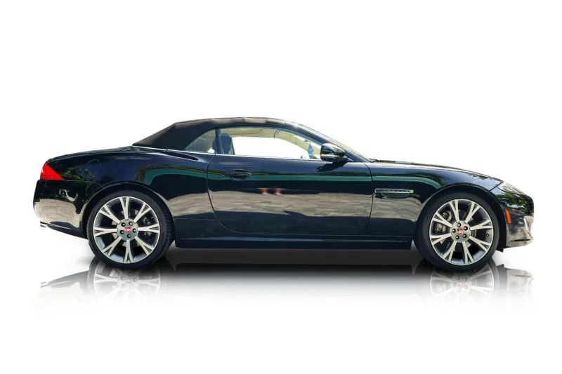 An incredible side shot photo of aJaguar XK that you should buy.