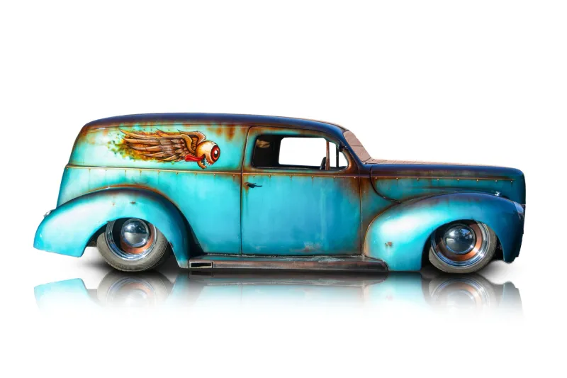 An incredible side shot photo of aFord Deluxe that you should buy.