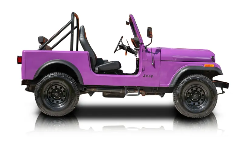 An incredible side shot photo of aJeep CJ-7 that you should buy.
