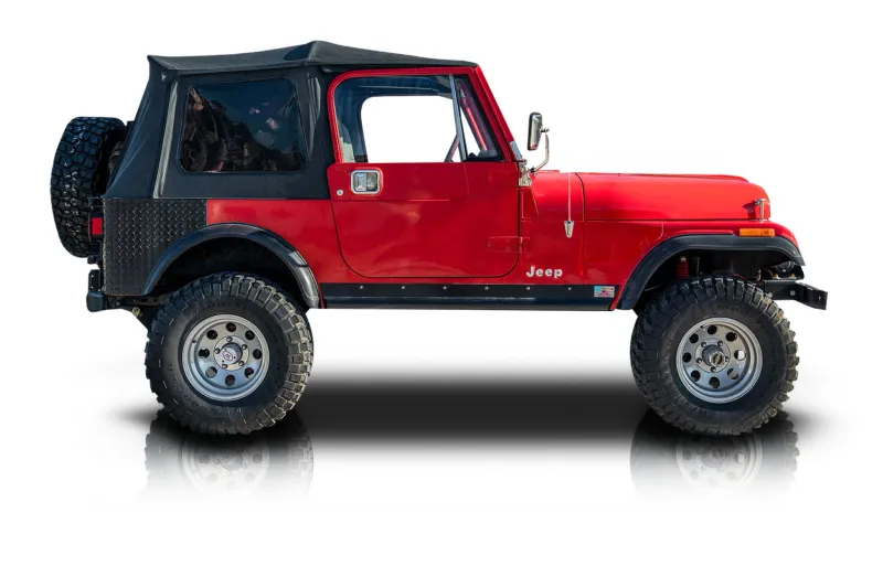 An incredible side shot photo of aJeep CJ-7 that you should buy.