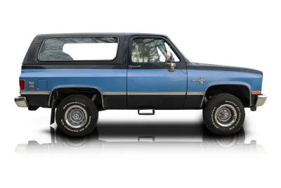 Passenger side photo of 1986 Chevrolet K5 Blazer