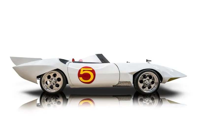 An incredible side shot photo of aChevrolet Corvette that you should buy.
