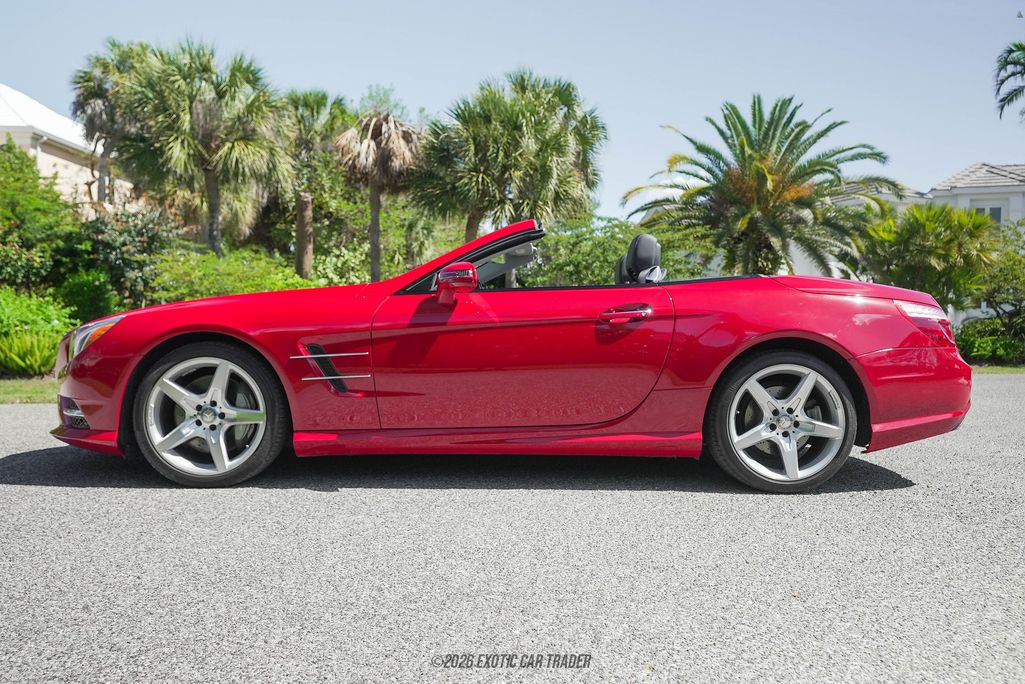 2013 Mercedes-Benz SL550 for sale