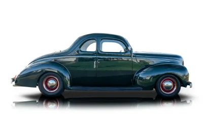 Passenger side photo of 1939 Ford Deluxe