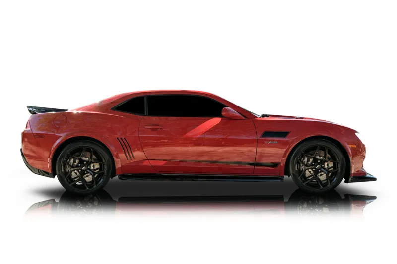 An incredible side shot photo of aChevrolet Camaro that you should buy.
