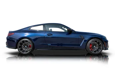 Passenger side photo of 2025 BMW M4