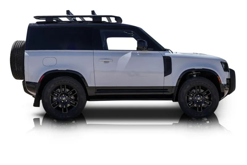 An incredible side shot photo of aLand Rover Defender 90 that you should buy.