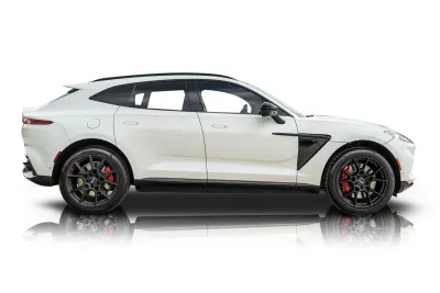 Passenger side photo of 2021 Aston Martin DBX