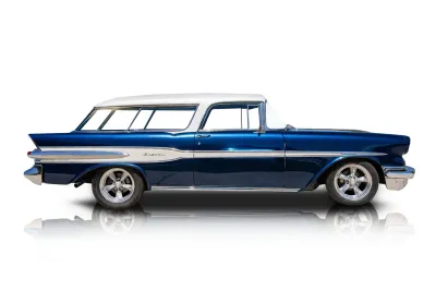 Passenger side photo of 1957 Pontiac Star Chief