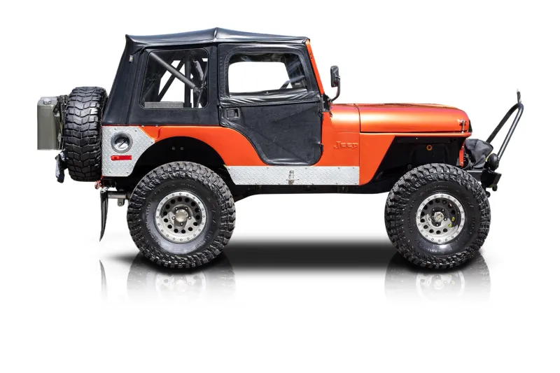An incredible side shot photo of aJeep CJ-5 that you should buy.