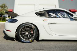 2025 Porsche 718 Cayman GT4 RS Clubsport for sale