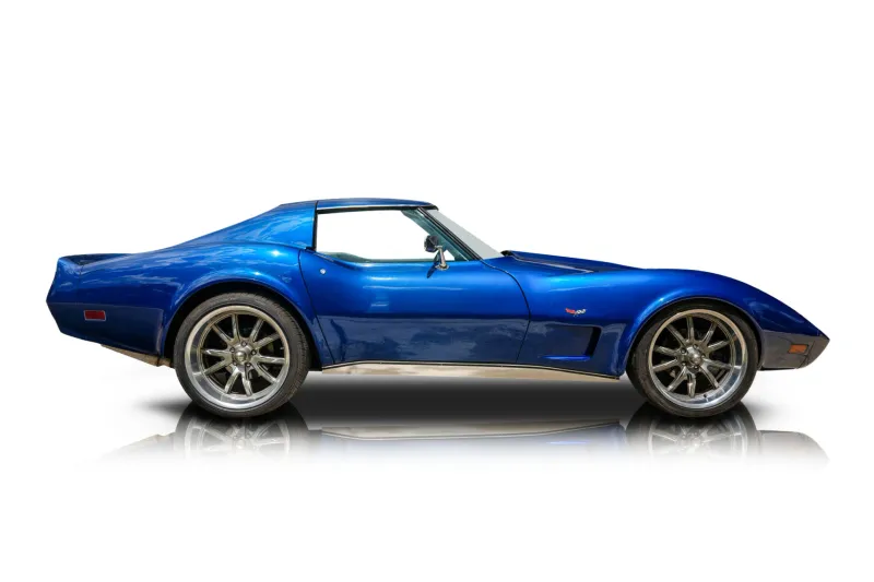An incredible side shot photo of aChevrolet Corvette that you should buy.