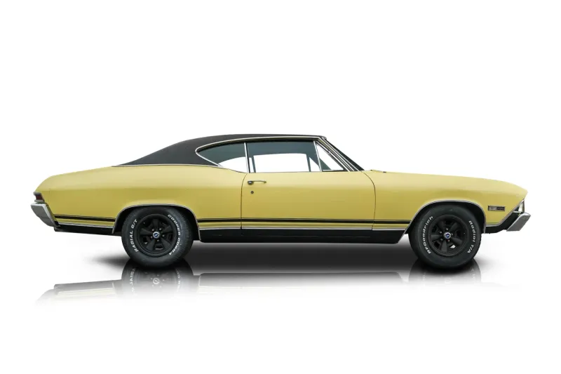 An incredible side shot photo of aChevrolet Chevelle that you should buy.