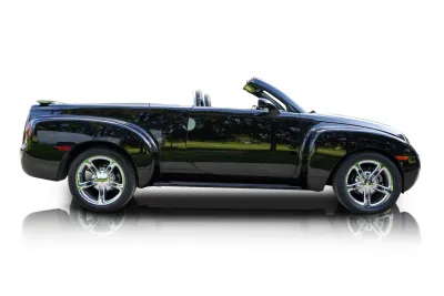 Passenger side photo of 2005 Chevrolet SSR
