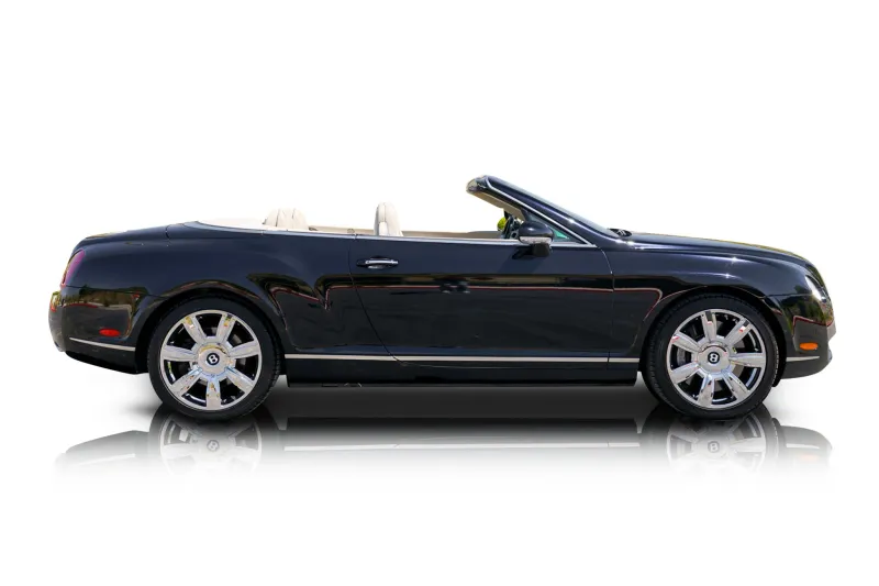 An incredible side shot photo of aBentley Continental that you should buy.