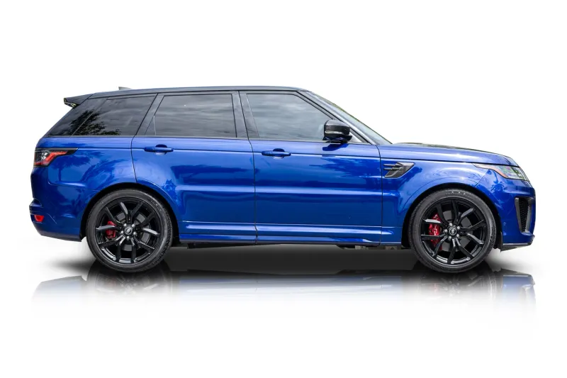An incredible side shot photo of aLand Rover Range Rover Sport that you should buy.