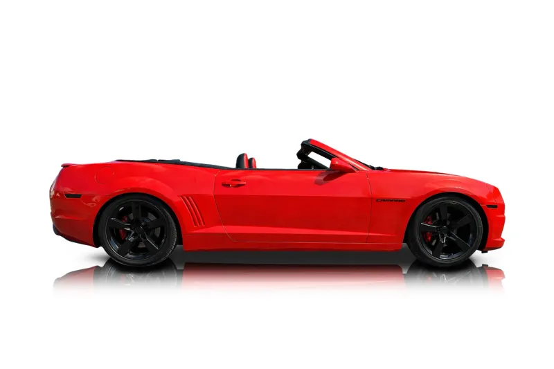 An incredible side shot photo of aChevrolet Camaro that you should buy.