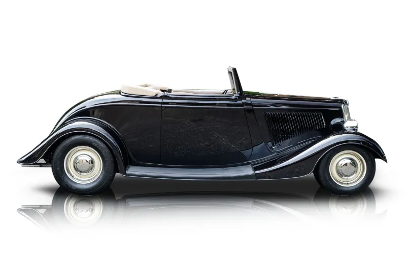 An incredible side shot photo of aFord Model 40 that you should buy.
