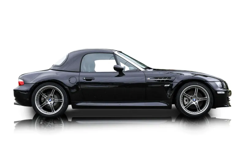 An incredible side shot photo of aBMW Z3 that you should buy.