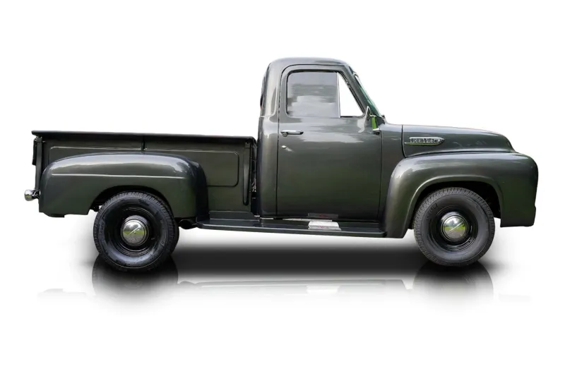 An incredible side shot photo of aFord F-100 that you should buy.