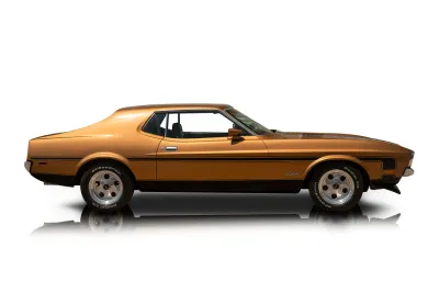 Passenger side photo of 1971 Ford Mustang