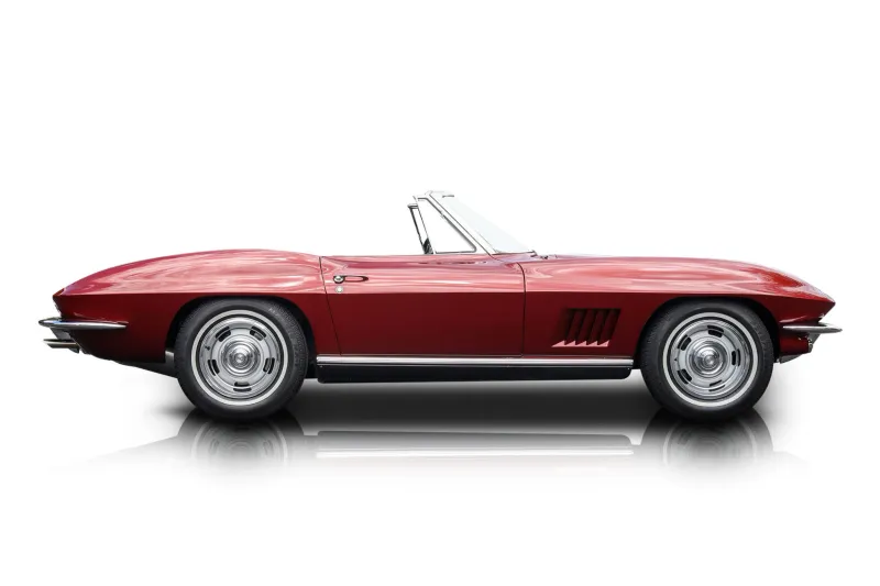 An incredible side shot photo of aChevrolet Corvette that you should buy.