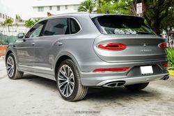 2024 Bentley Bentayga EWB Azure V8 for sale