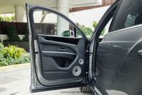 2024 Bentley Bentayga EWB Azure V8 for sale
