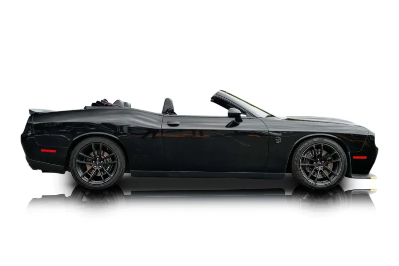An incredible side shot photo of aDodge Challenger that you should buy.