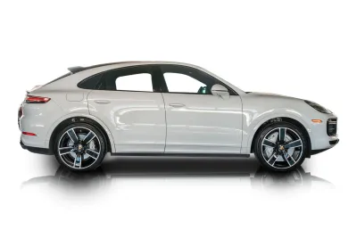 Passenger side photo of 2023 Porsche Cayenne