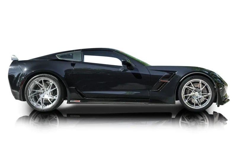 An incredible side shot photo of aChevrolet Corvette that you should buy.