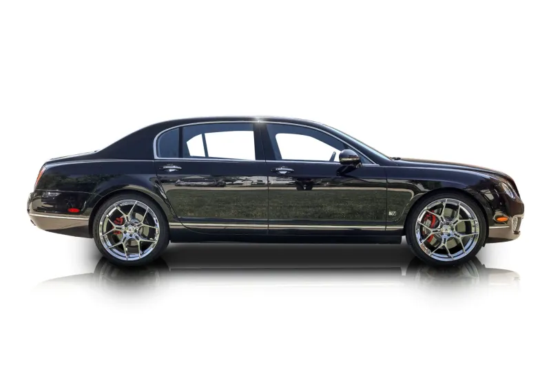 An incredible side shot photo of aBentley Continental that you should buy.