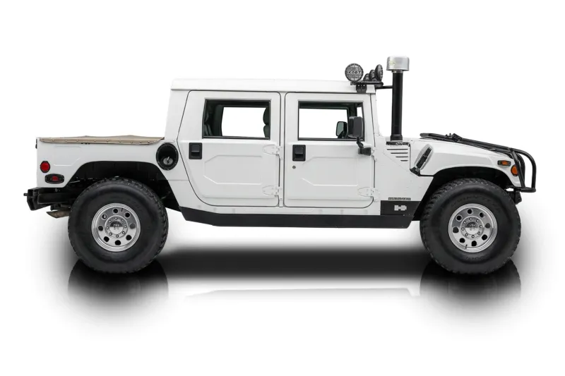 An incredible side shot photo of aAM General Hummer that you should buy.