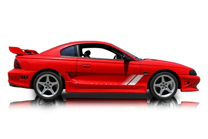 An incredible side shot photo of aFord Mustang that you should buy.