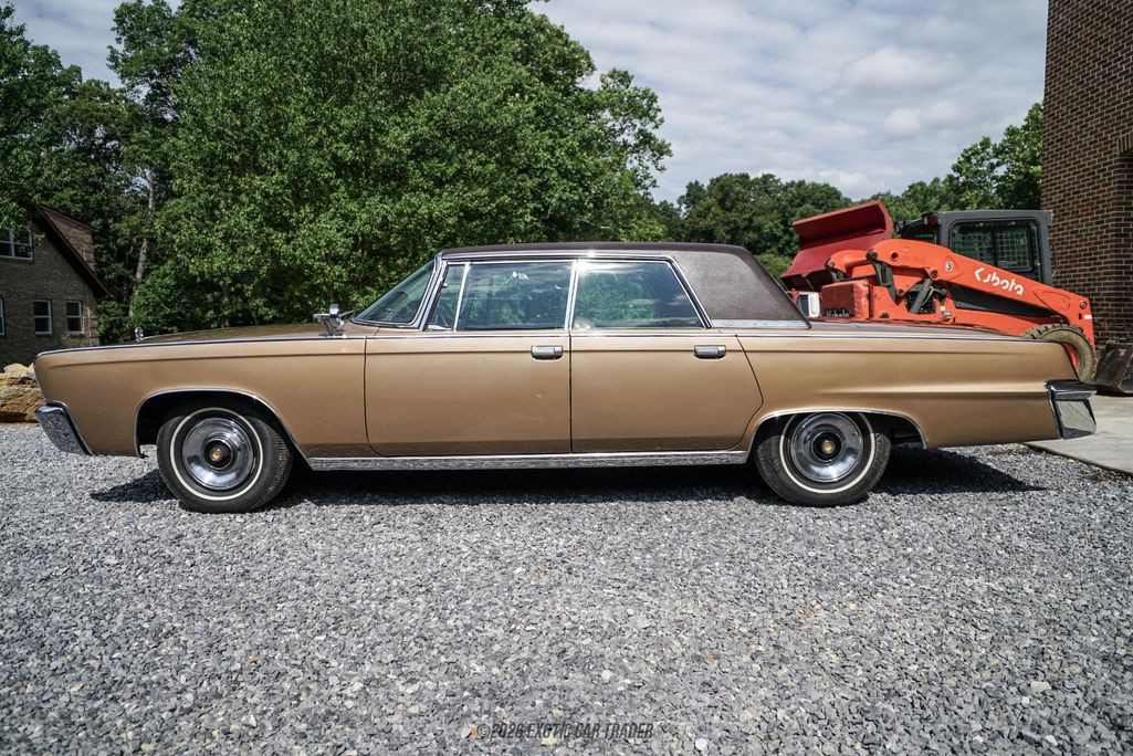 1965 Chrysler Imperial Crown
