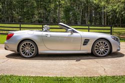 2017 Mercedes-Benz SL550 for sale