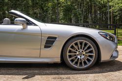 2017 Mercedes-Benz SL550 for sale