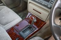 2000 Toyota Crown Royal for sale